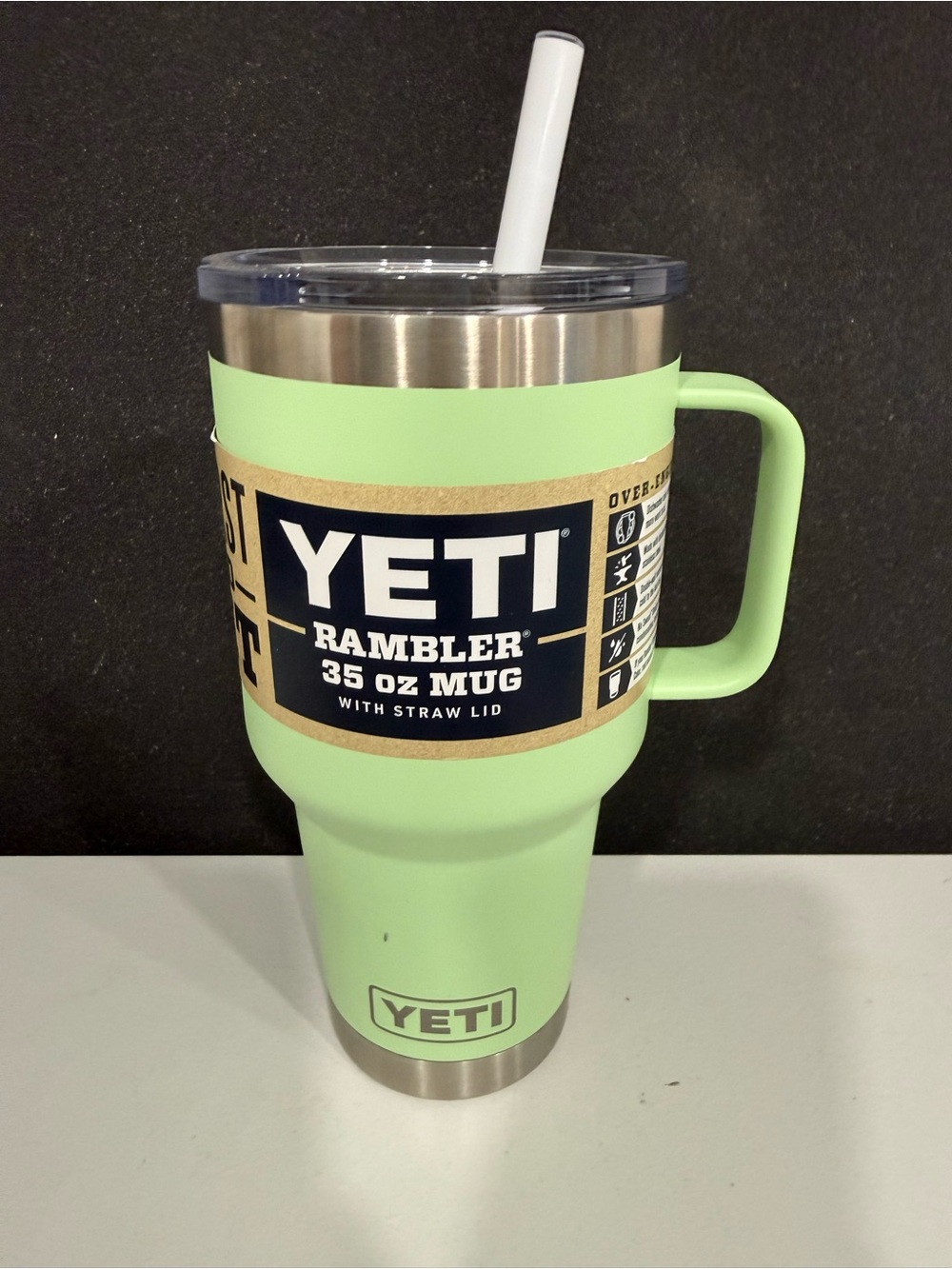 Yeti Rambler 35 oz Mug with Straw Lid